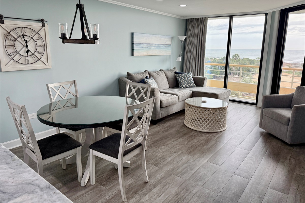 Oceanfront Living/Dining Area