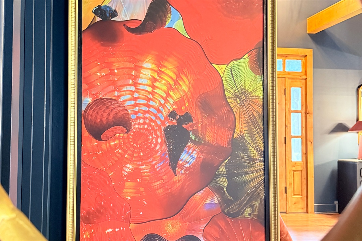 Artistry and curated design — every detail inspired by Kentucky’s bourbon heritage.