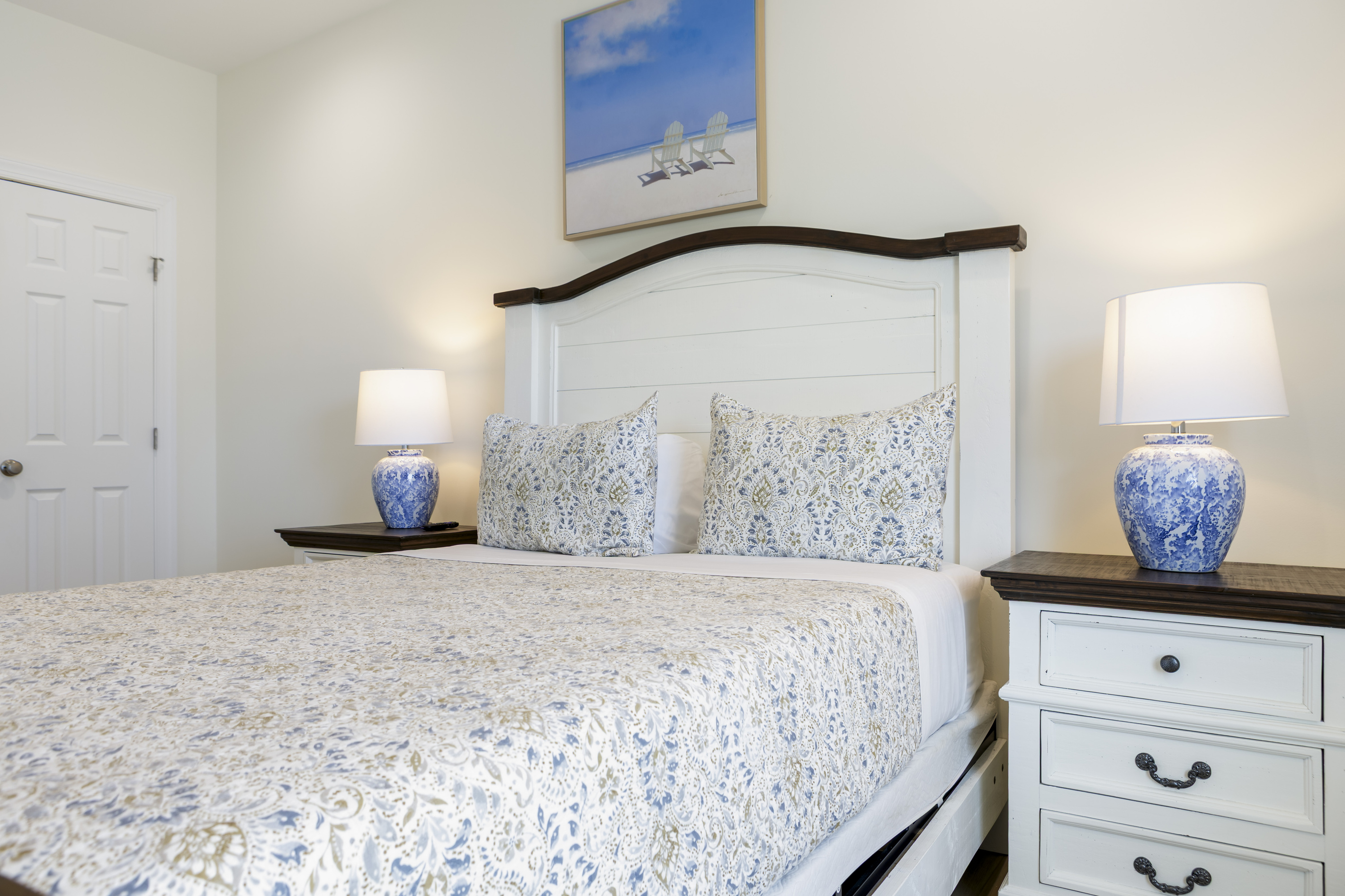 Bed linens provided