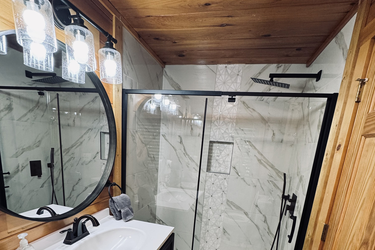 Newly renovated Main Floor Bathroom