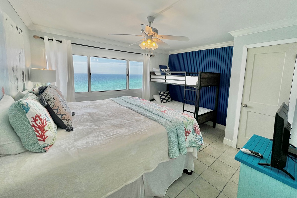 Guest room with bunk bed and king bed