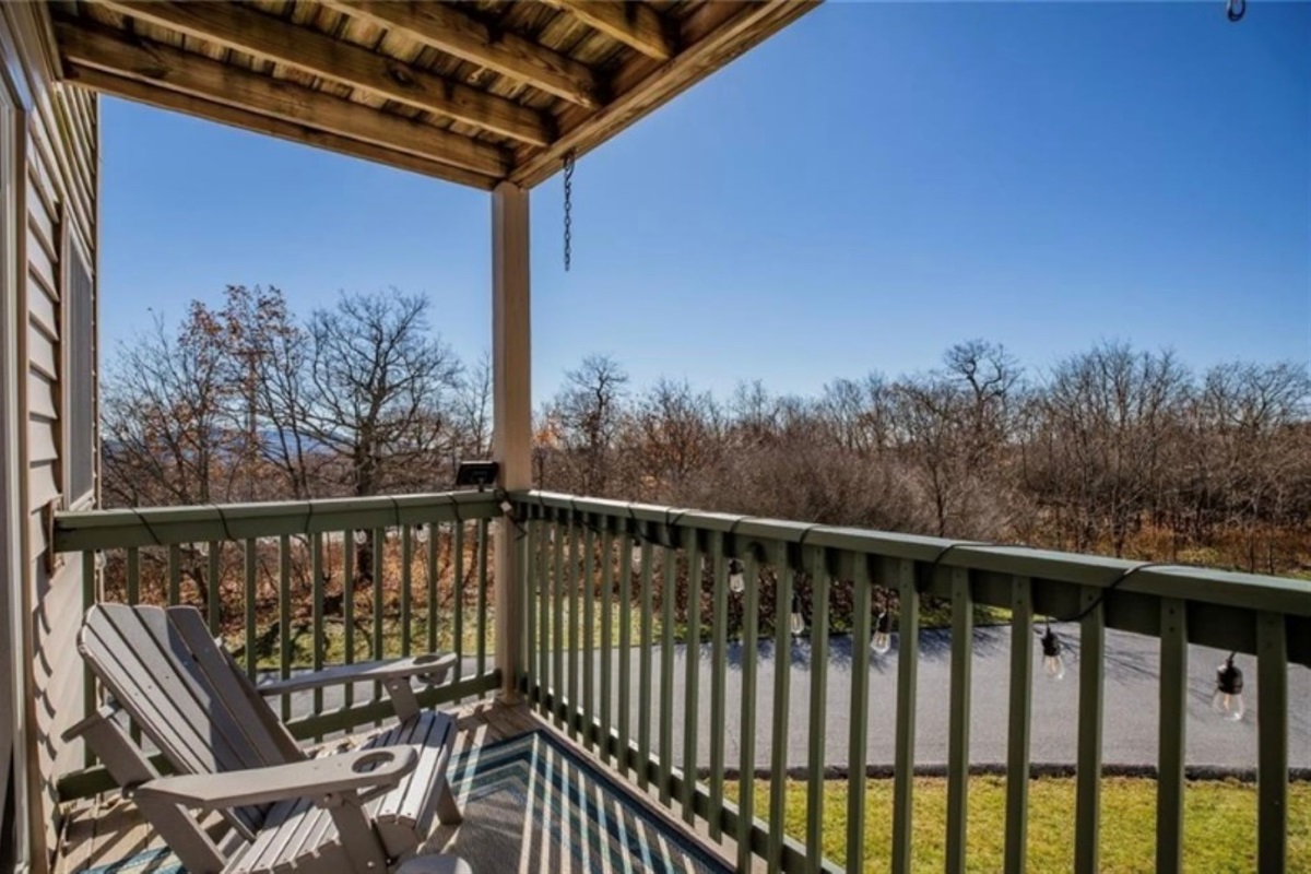 Relax in the cool mountain breeze on the balcony. Unit is located on the 2nd floor with stair access only (no elevators).