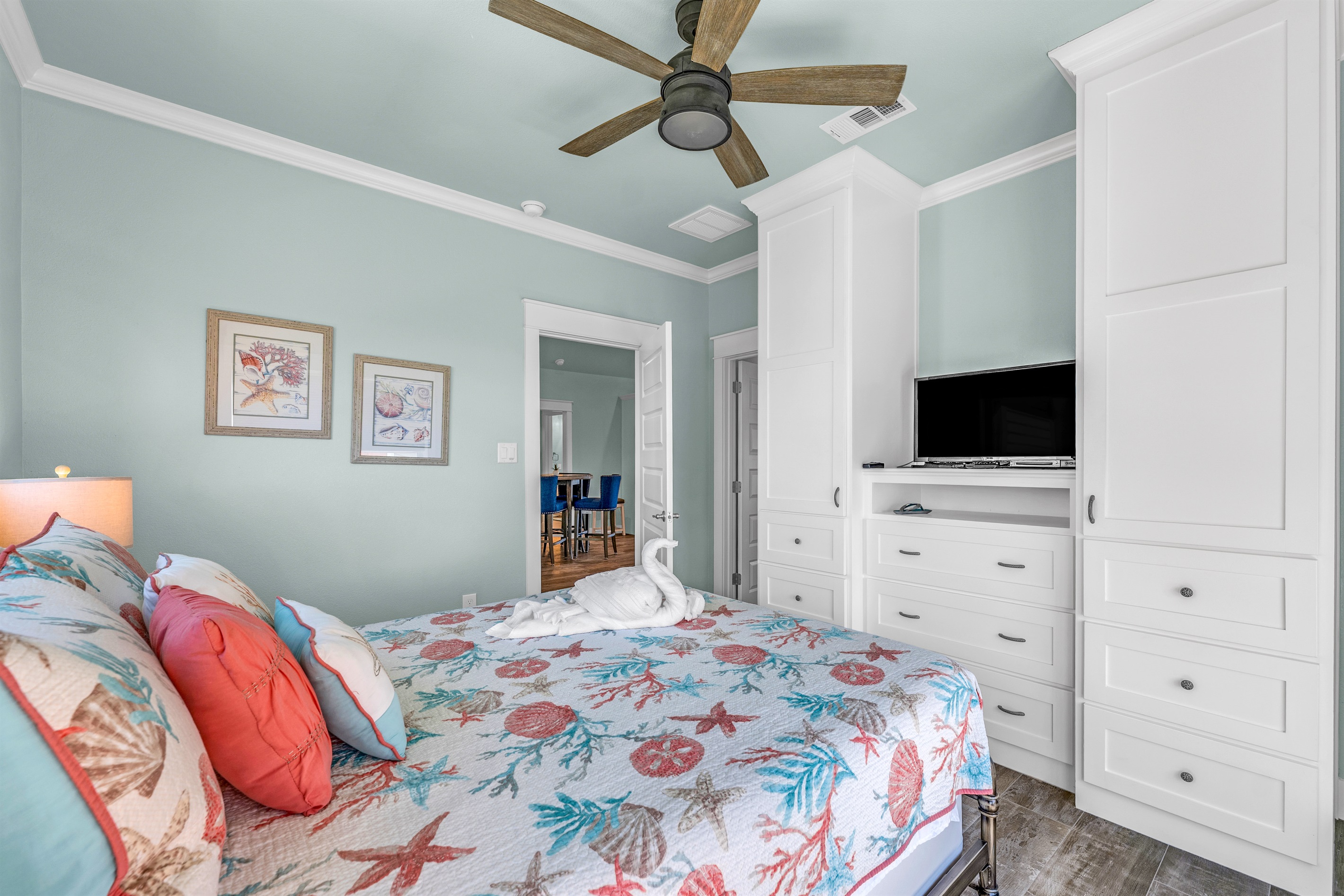 Crystal Paradise Bedroom 2: Refined queen bedroom with elegant finishes and Jack and Jill ensuite, offering both comfort and sophistication.