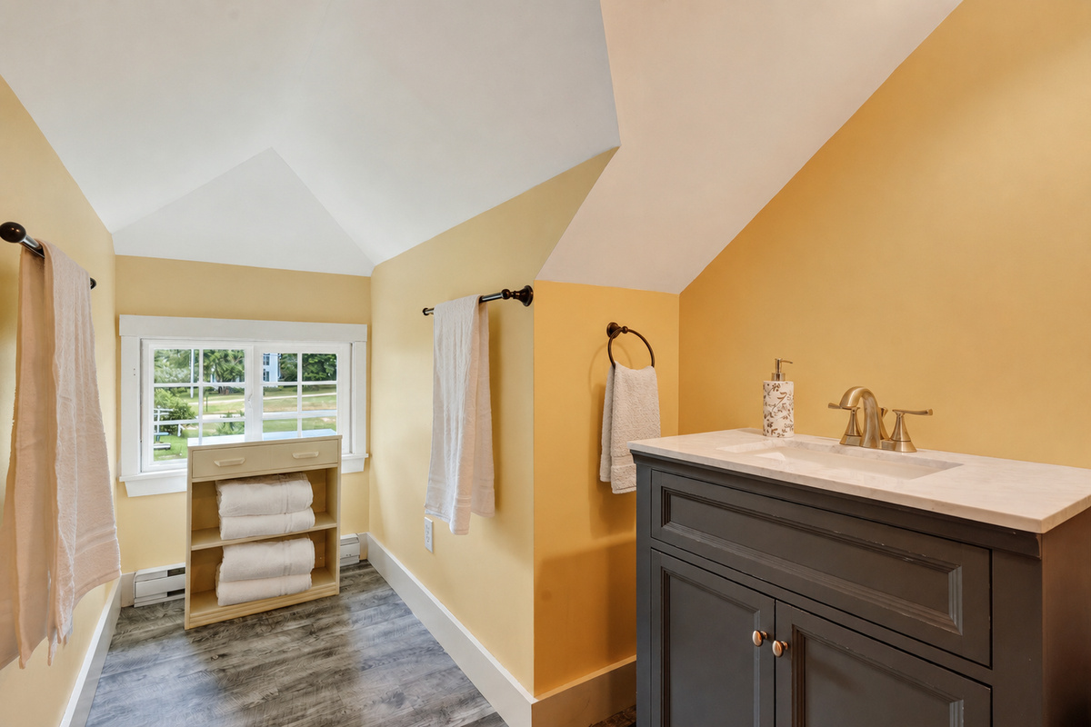 2nd Floor bathroom with walk in shower 