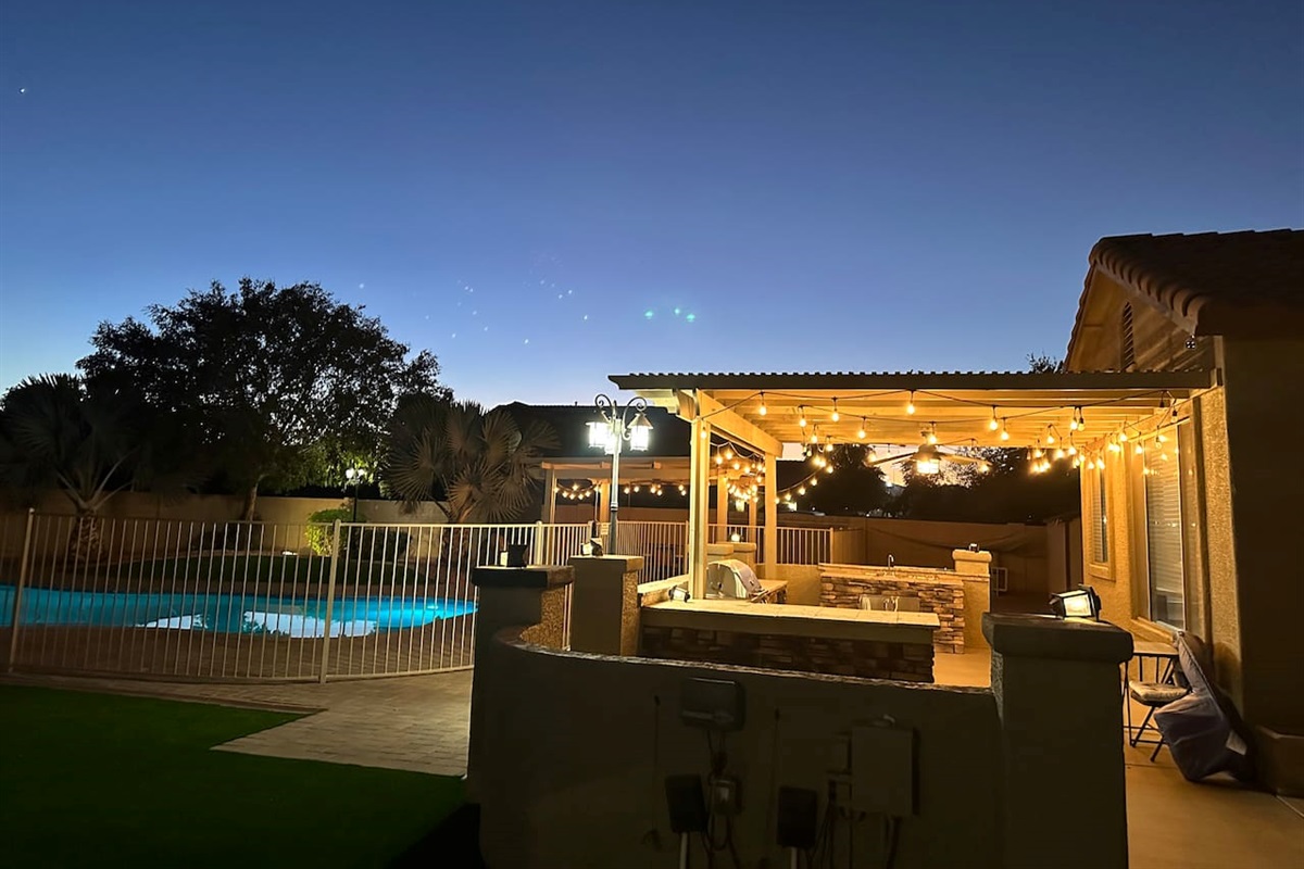 Desert Cove Escape | 5BR Retreat w/ Pool & Casita — Desert Cove Escape | 5BR Retreat w/ Pool & Casita, Surprise, Arizona — photo 22