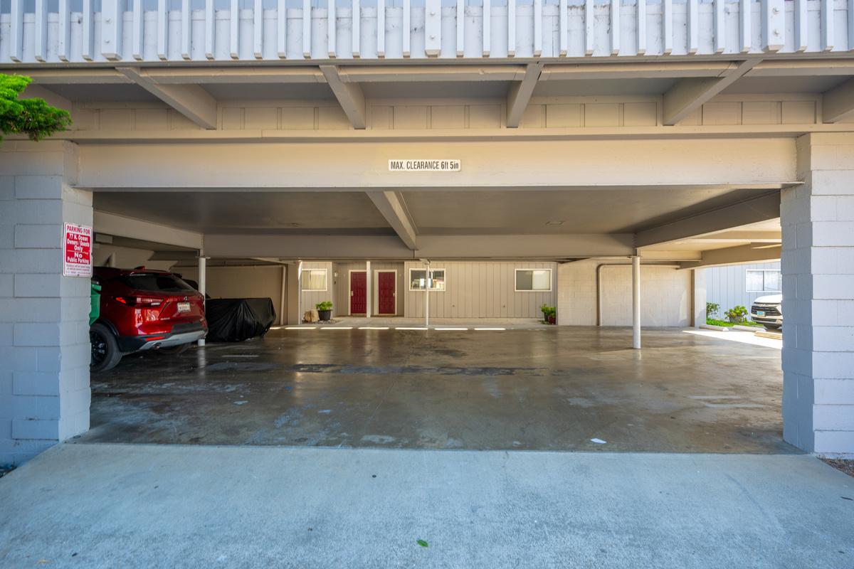 Parking Garage