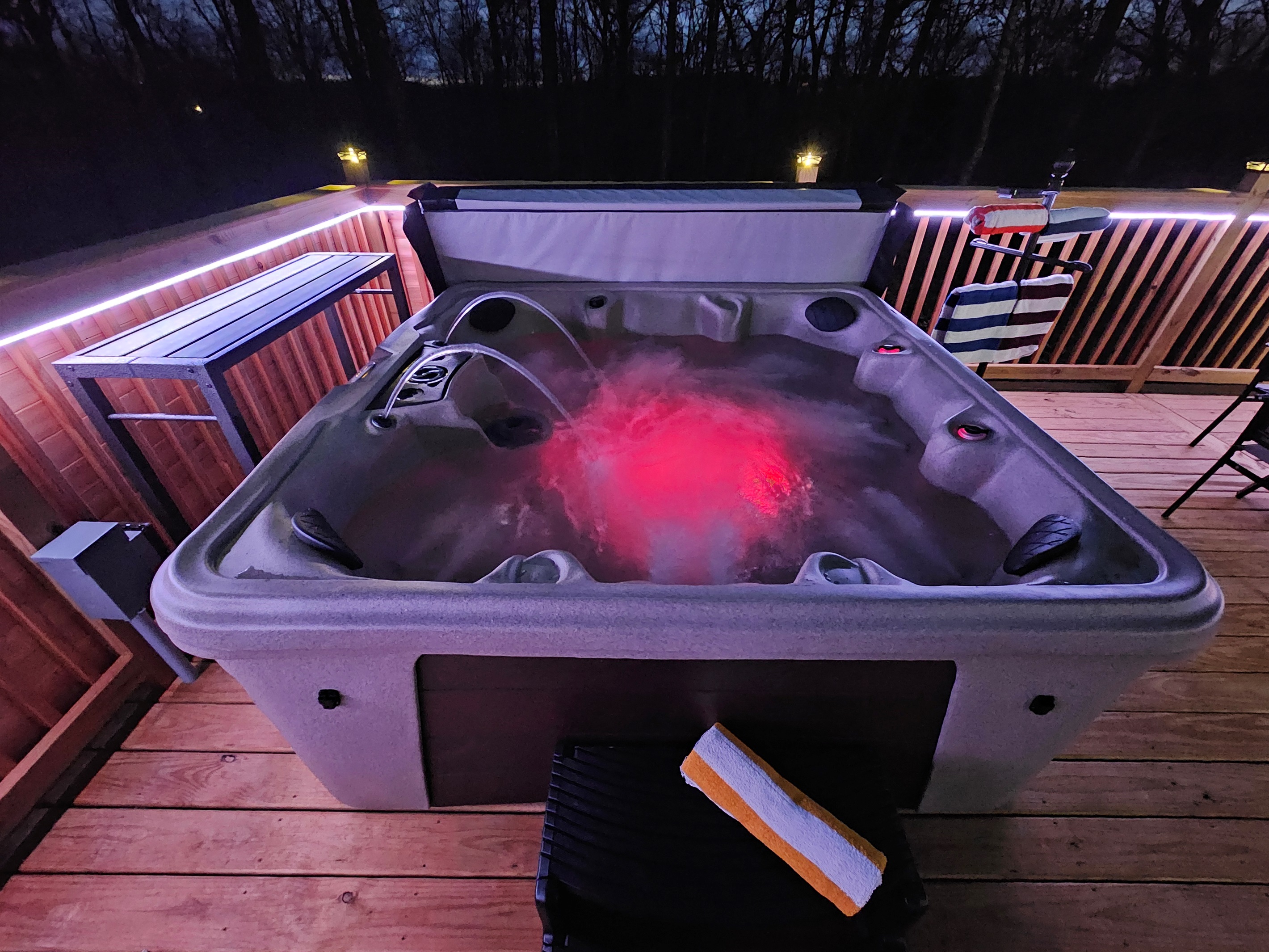 Soak under the stars in total forest privacy