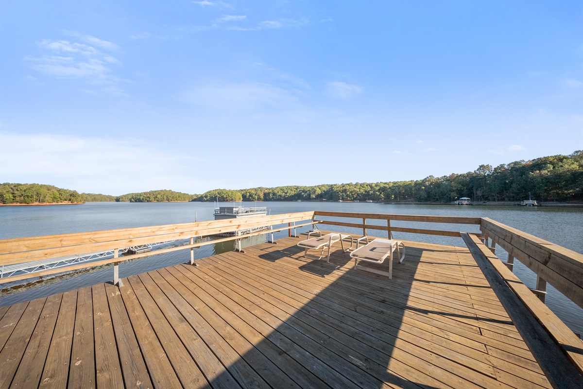 Spacious dock for sunbathing or morning yoga.