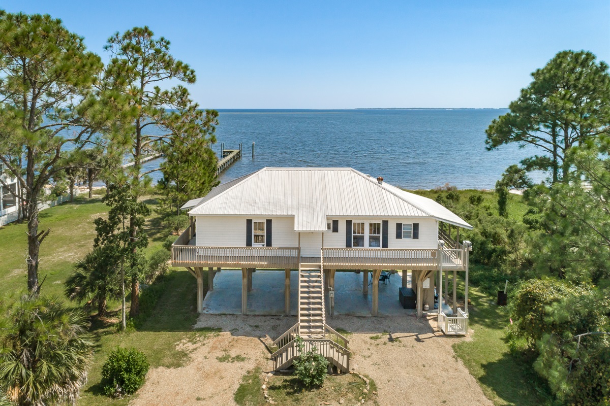 Driftwood Cottage Sandy Beach Properties, LLC