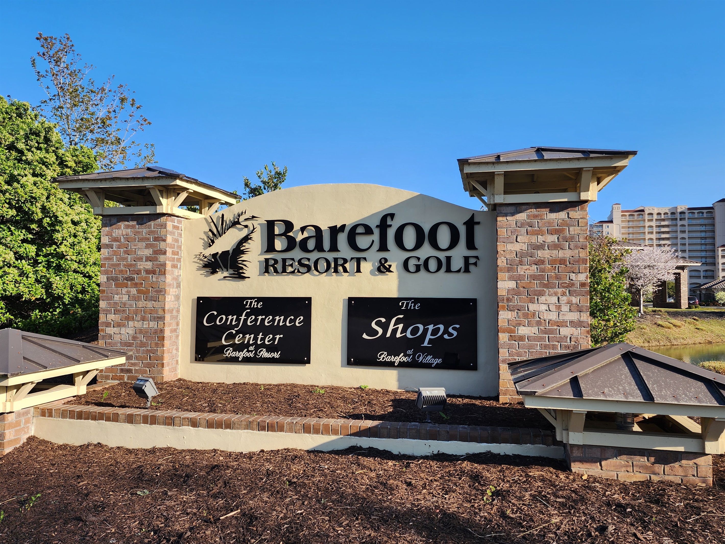 Barefoot Resort and Golf