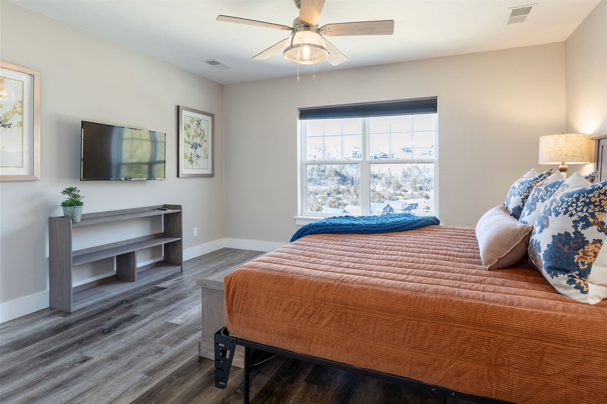 Upper level King bedroom #2 w/ ensuite bath