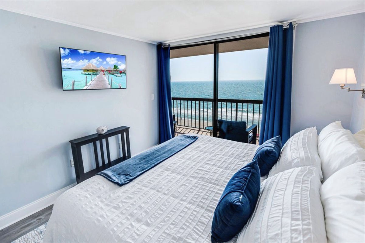 King in Main Bedroom