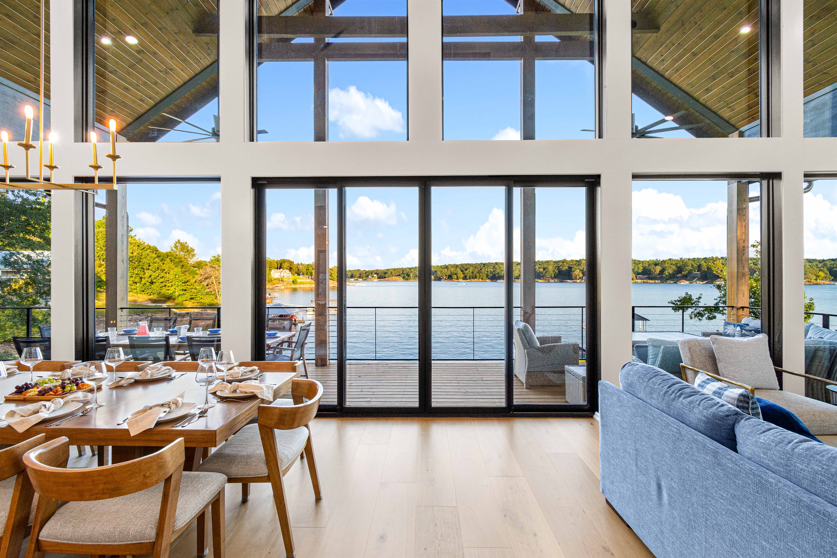 Whether it’s a big breakfast or dinner by candlelight, this open-concept space is made for connection. You will love dining with that view in every direction.