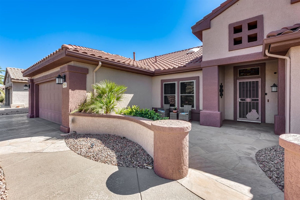 Cozy Cactus Pad in The Grande! Heated Pool|Hot Tub — Cozy Cactus Pad with Pool in Surprise, Surprise, Arizona — photo 8