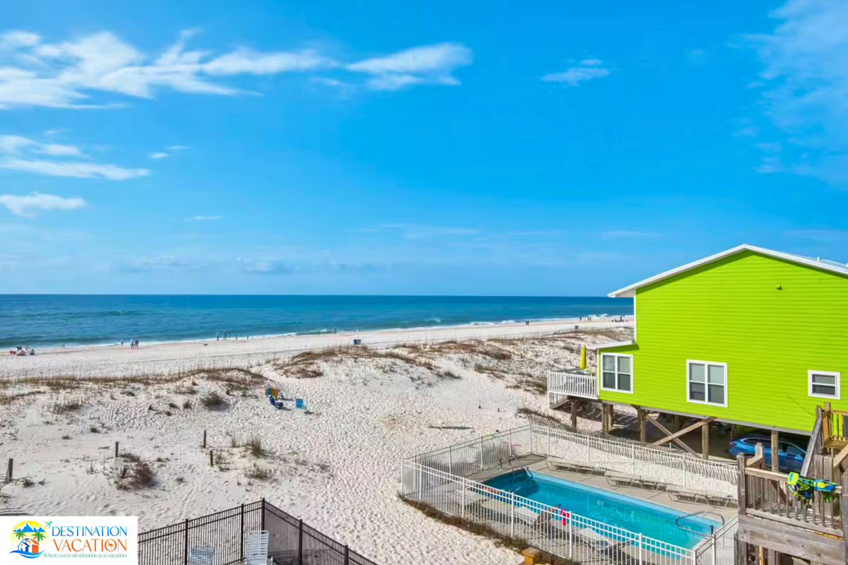 Endless shoreline views bring the coast to life.
