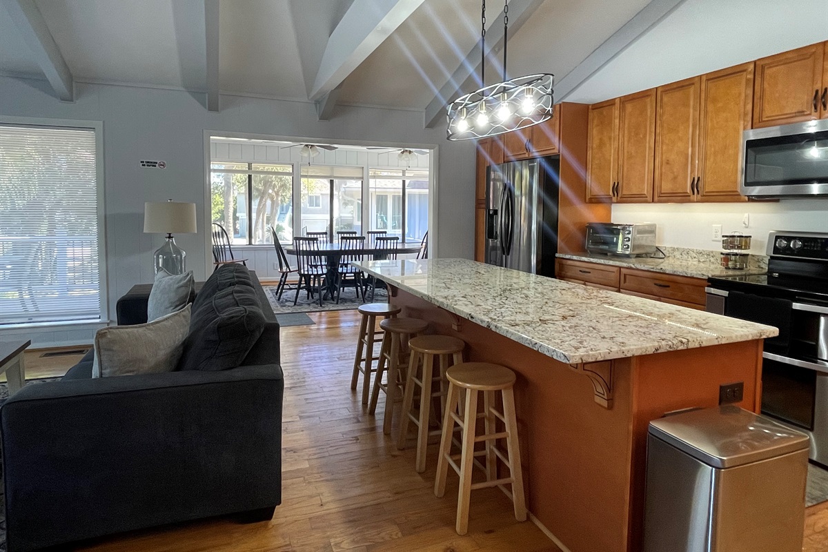 Granite counters, plenty of space!