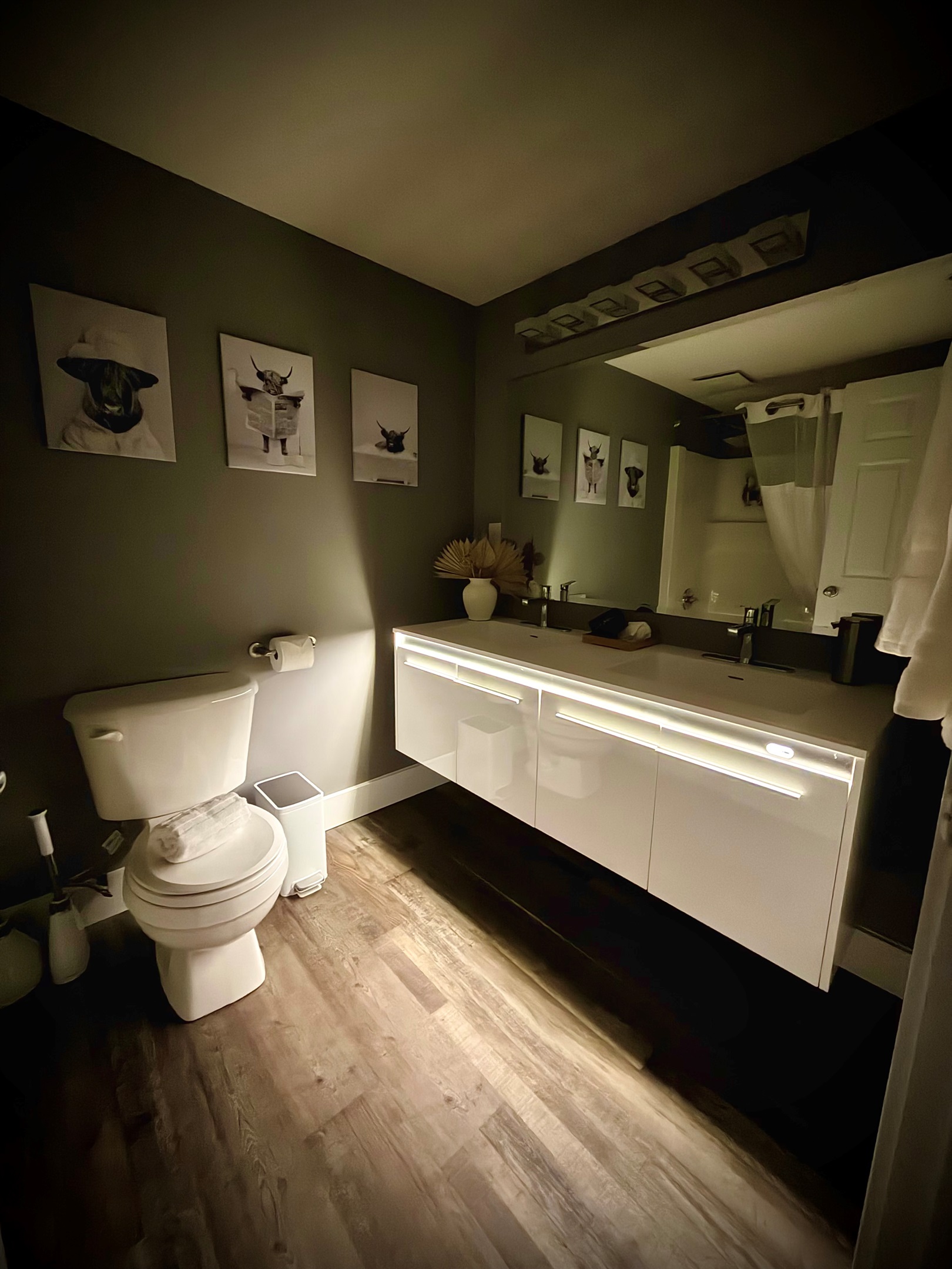 Master Ensuite Bathroom