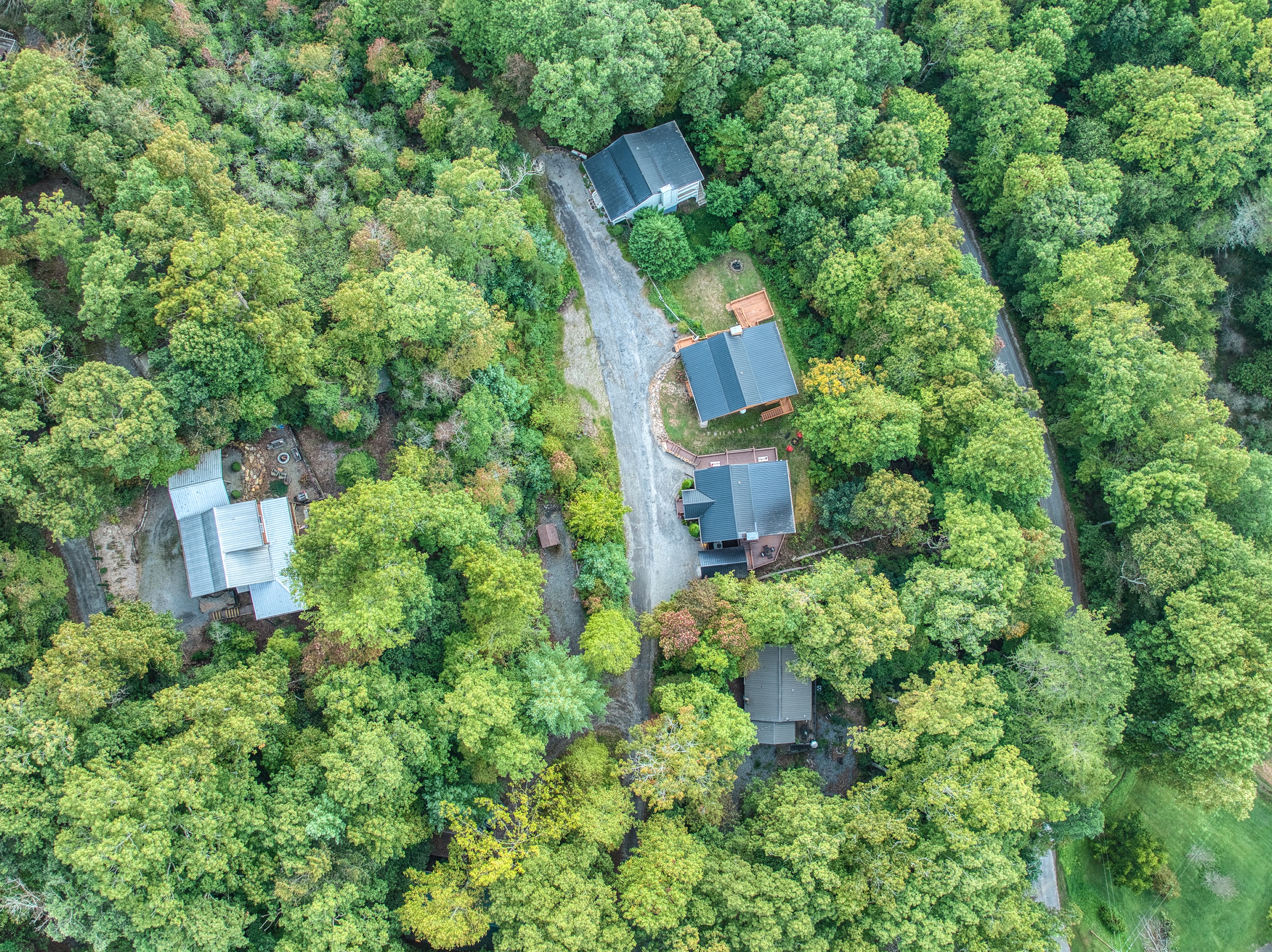 Cabin shares street with 2 other cabins but feels very secluded