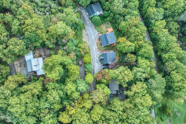 Cabin shares street with 2 other cabins but feels very secluded