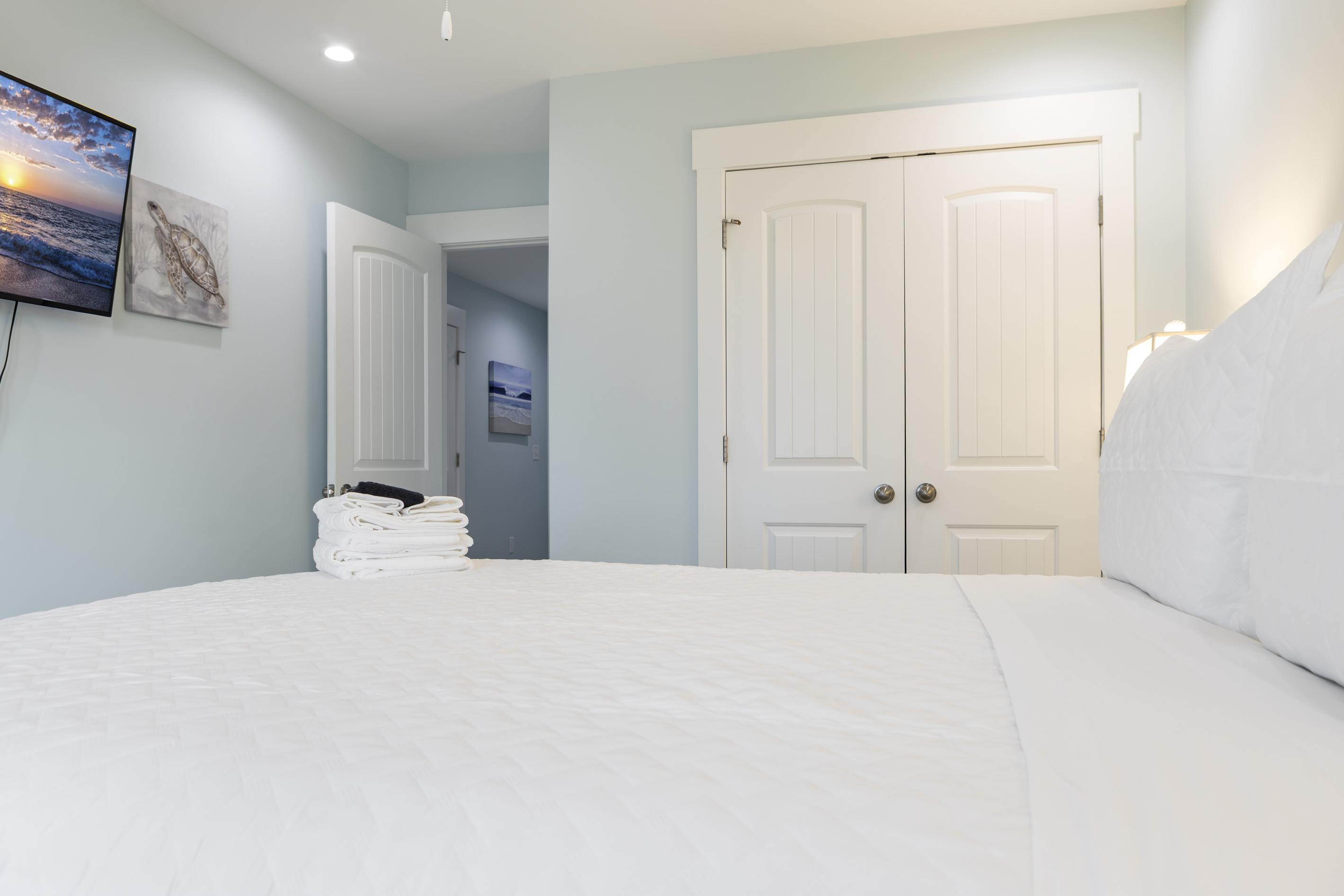 Bed linens provided