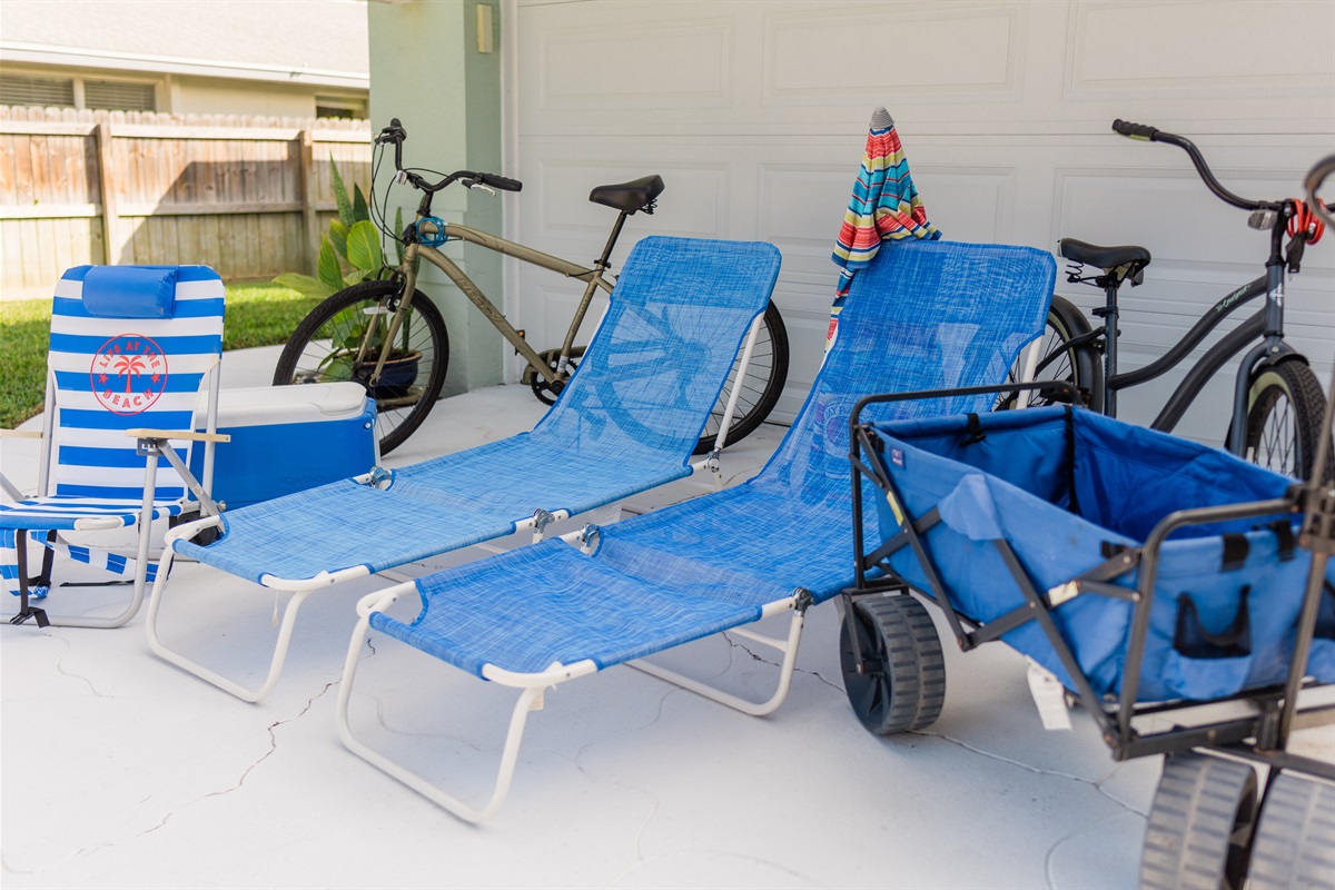 All the beach gear you need for a great day at the beach!