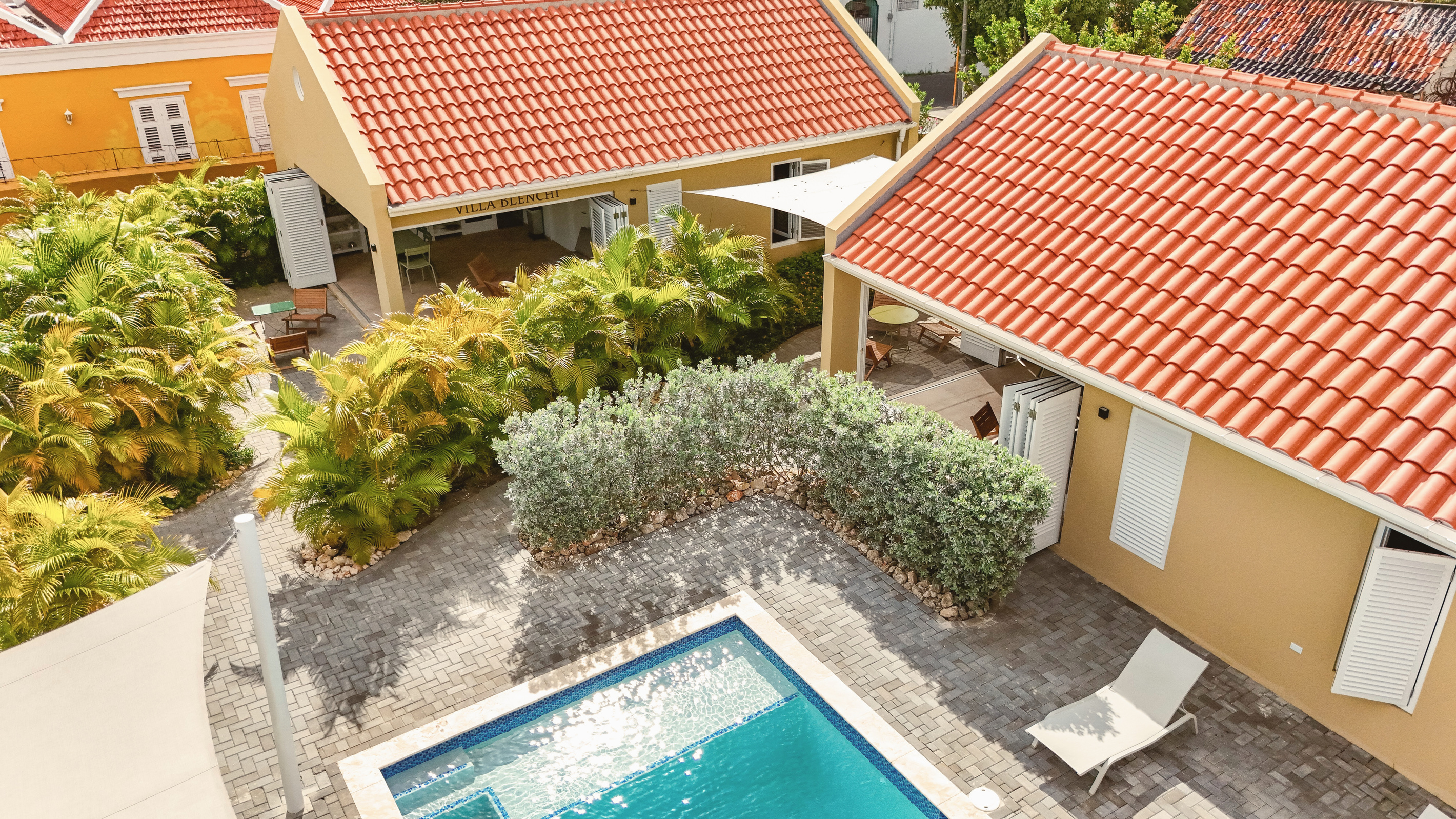 Villa Grandi Estate – Garden & Pool from above