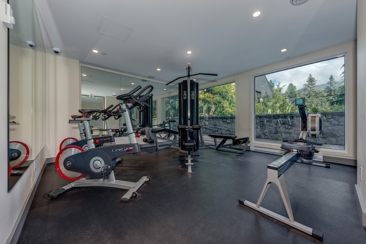 GYM - NEWLY REMODELLED