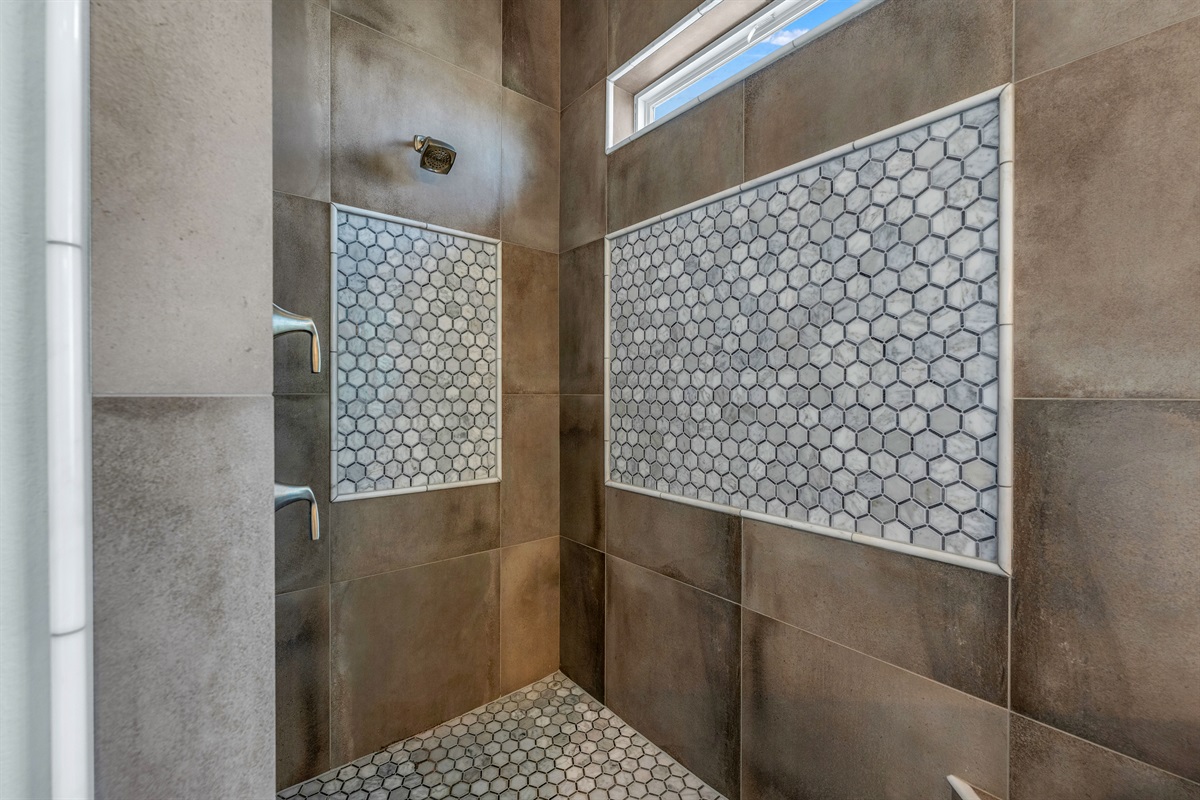 Crystal Paradise Bathroom 2 Ensuite: Private primary ensuite with spacious contemporary shower design.