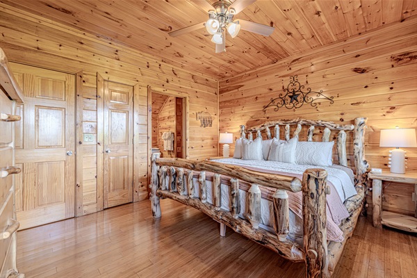 The second suite on the cool lower level features a ceiling fan, perfect for guests who desire an extra boost for a restful night's sleep.