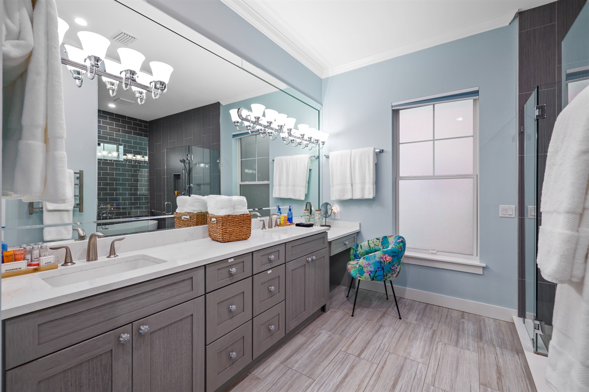 Primary ensuite bathroom