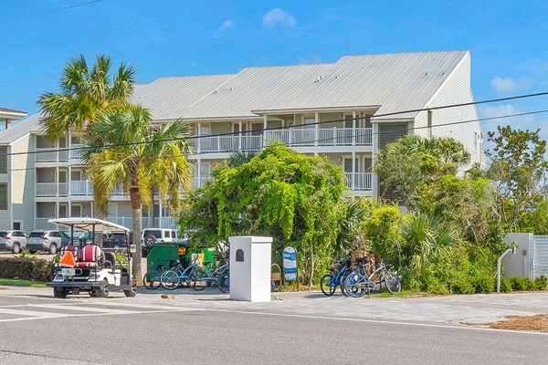 Public beach access, via the Seabreeze Access, is right across the street at the end of our property