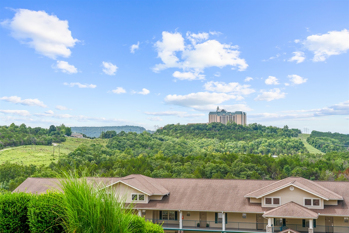 You can even spot Chateau on the Lake across the hills from the property.