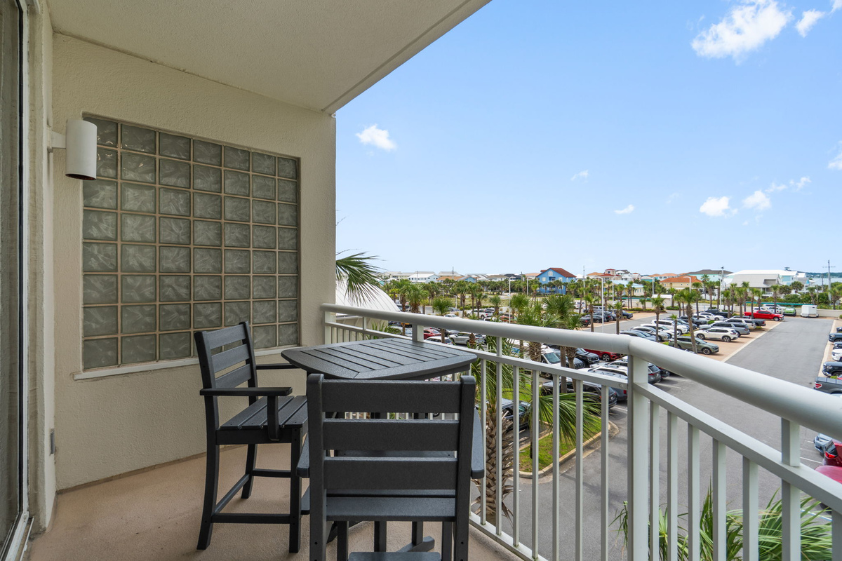 2nd King En-suite Balcony
