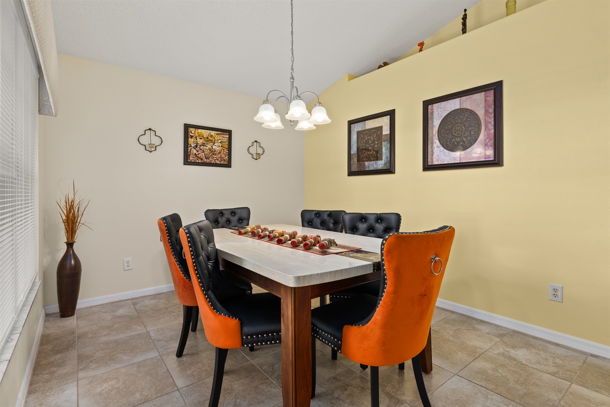 There is seating for six in the dining room.