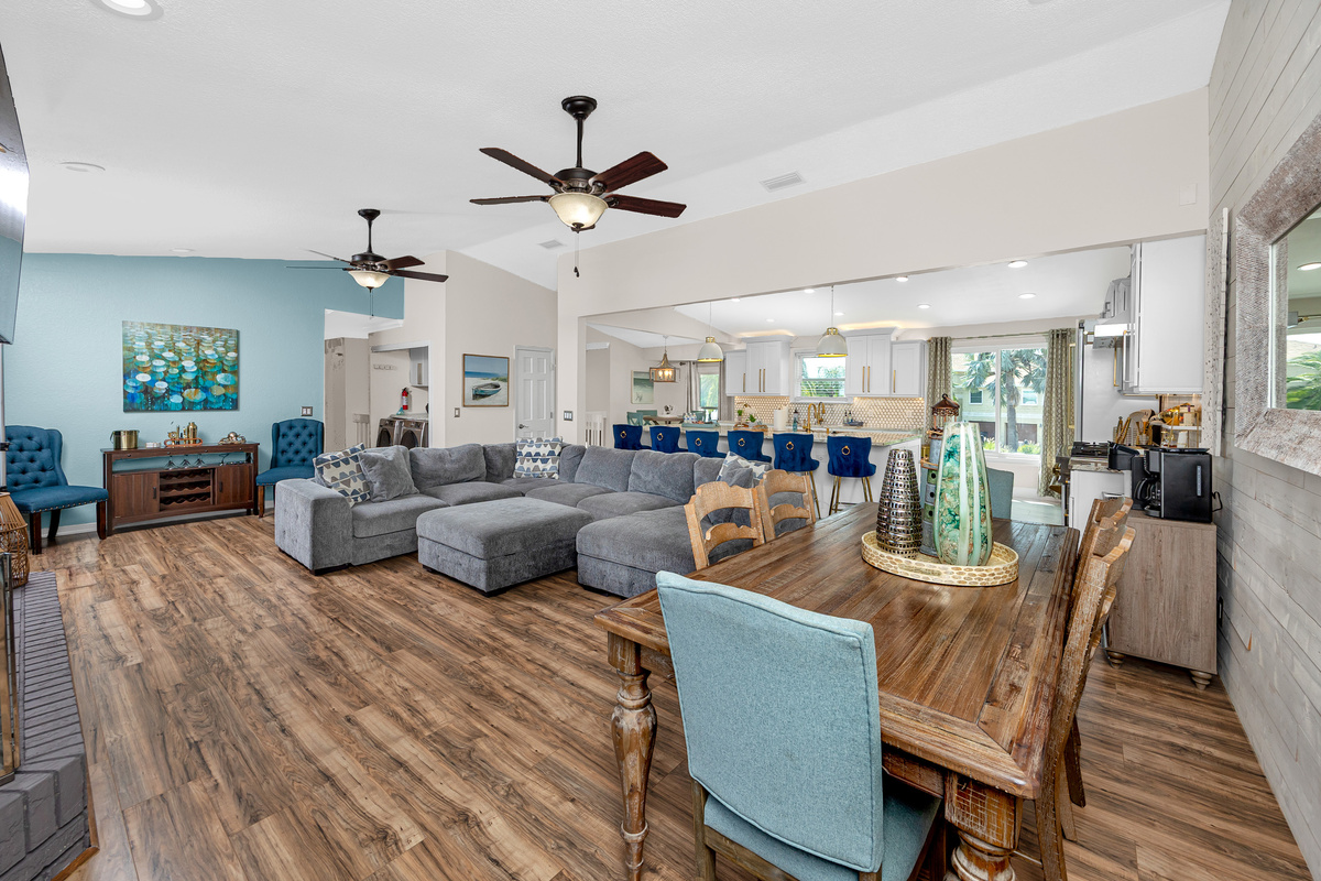 Dining/ Living Area