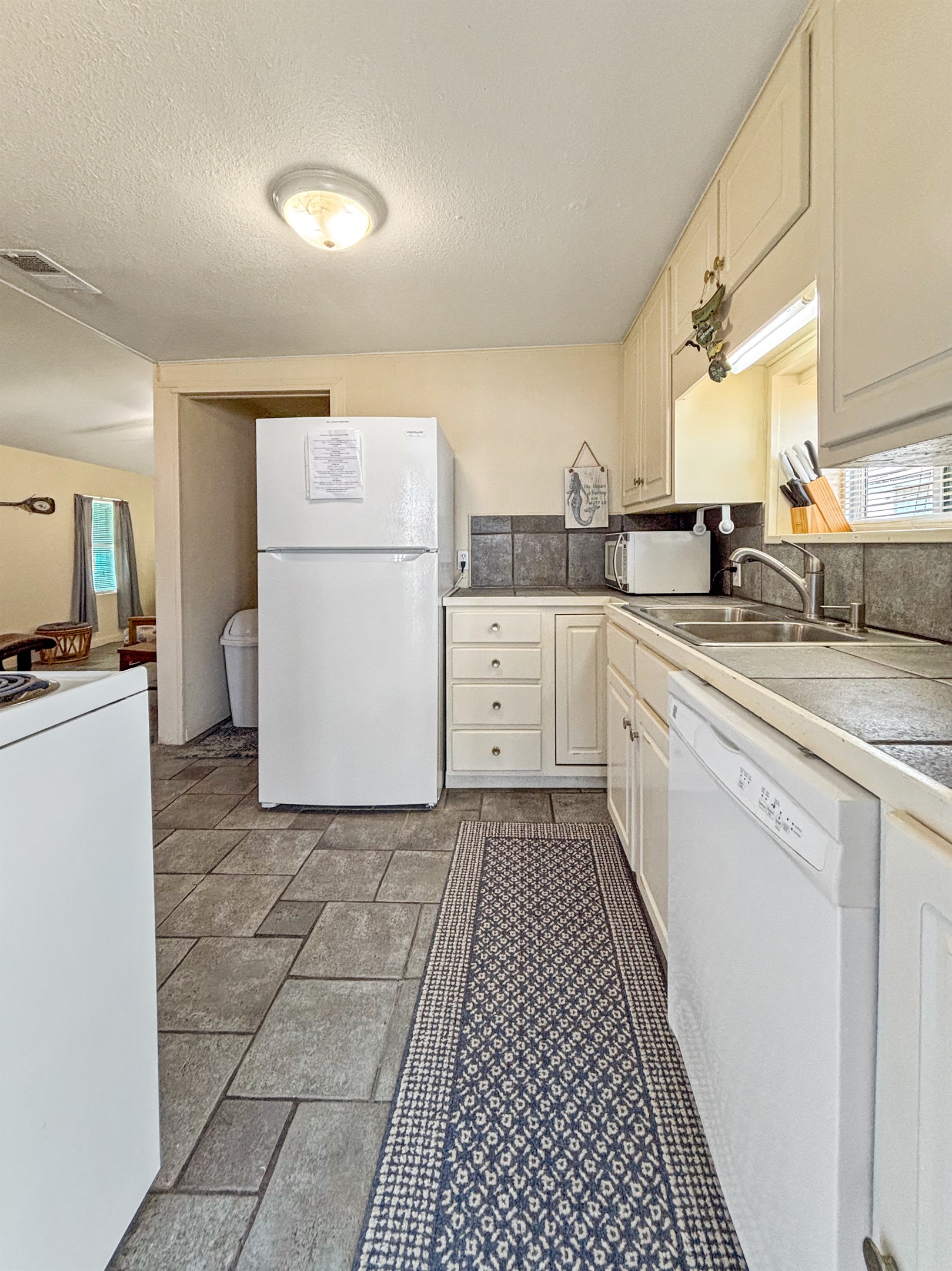 Fully stocked kitchen