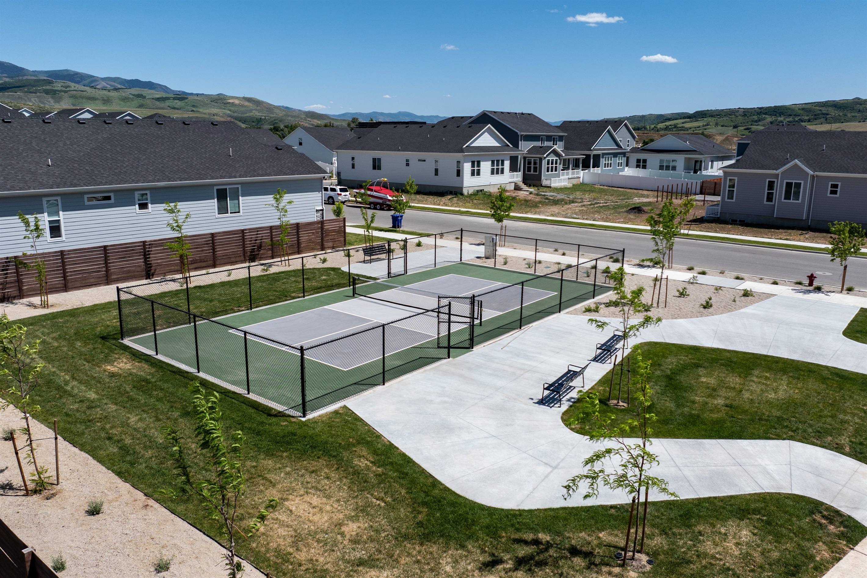 Community Pickleball Courts