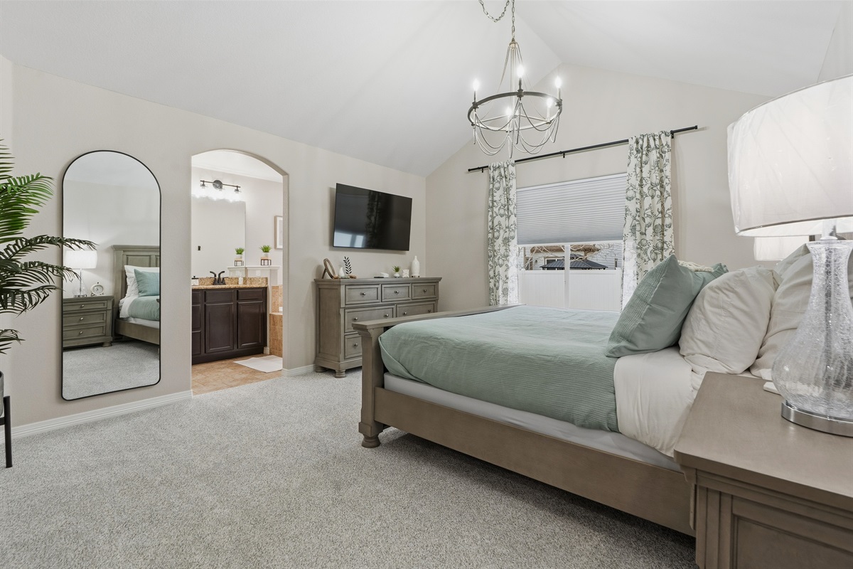 Primary Bedroom ~ King Bed!