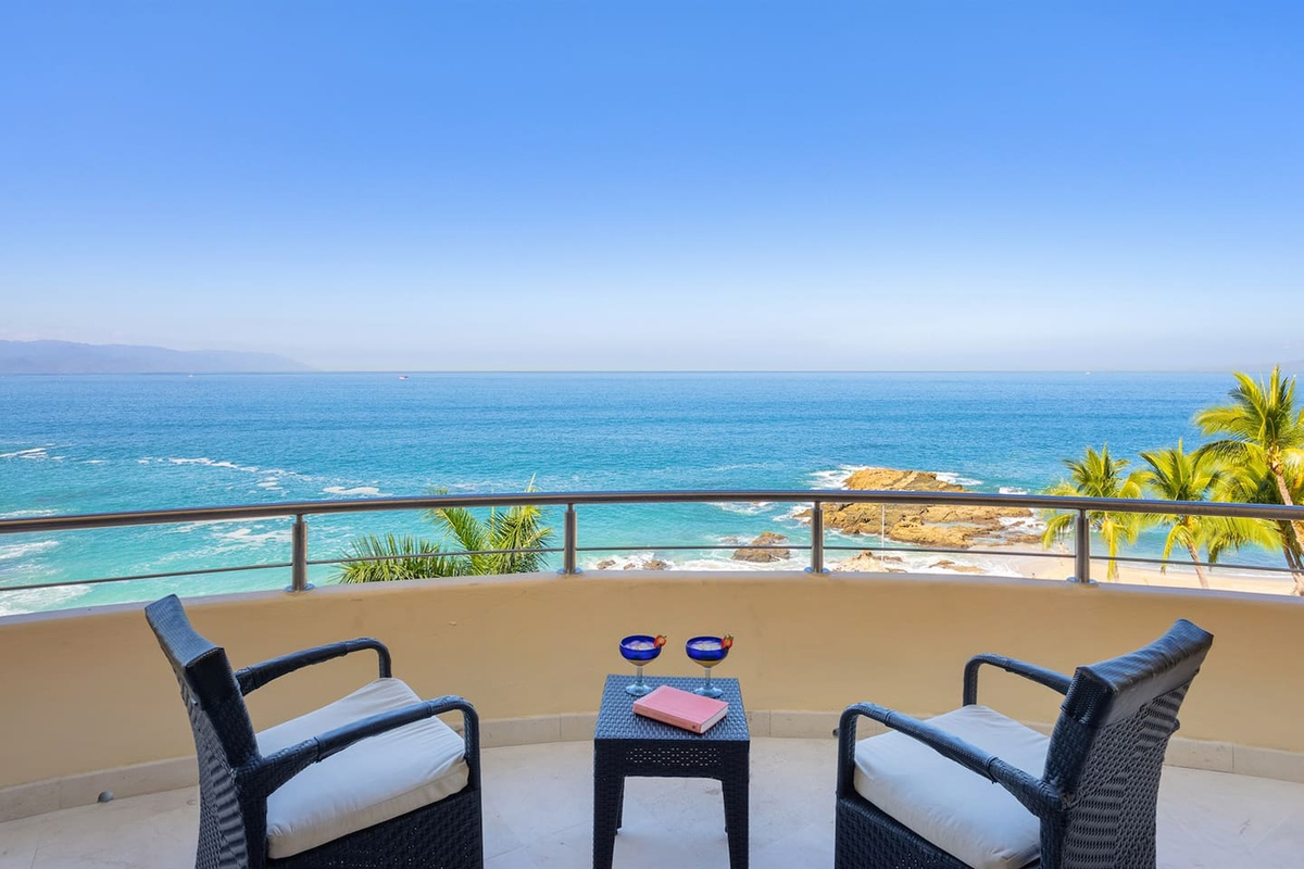 Balcony - Suite 1