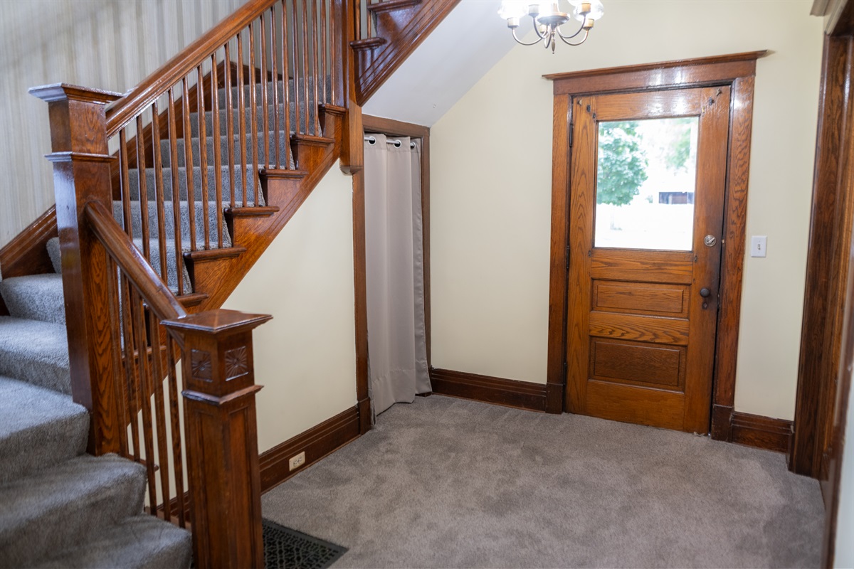 Entrway to Front of Duplex
