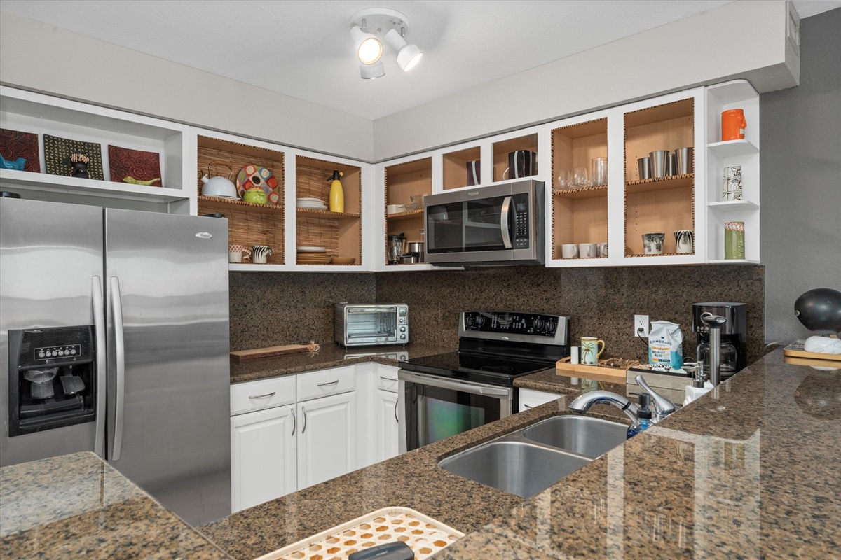 84289e2c9aa14e7e836a26649fc709d9 Large | Beachhouse | Texas | TX | Vacation Homes | Galveston | Crystal Beach | Kokomo | Breezy Days | Beachfront Elegance | Sunrise Serenity | Southern Sands Property Management, LLC