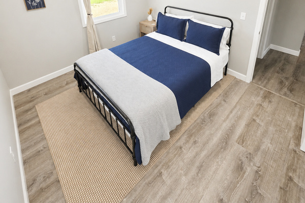 Queen Bed