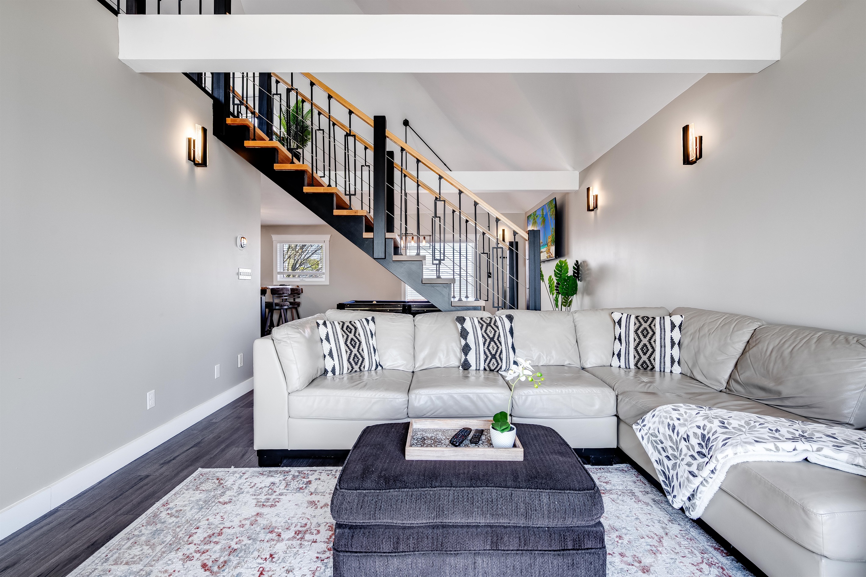 Clean lines and cozy textures in perfect harmony