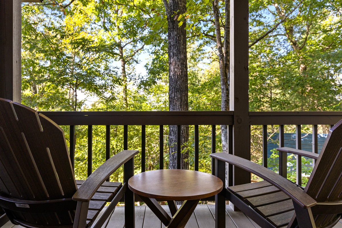 Where stillness meets scenery, deck days made for deep breaths.