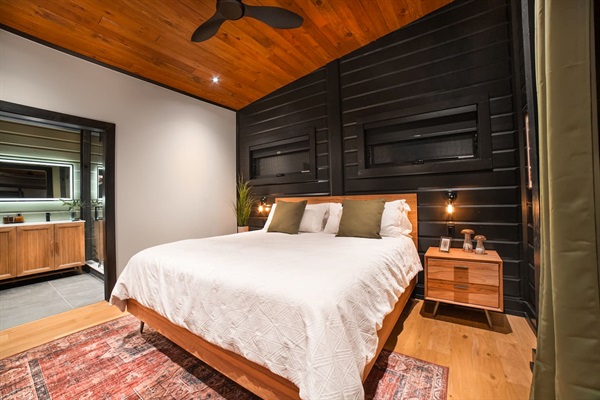 Primary bedroom King bed deck access