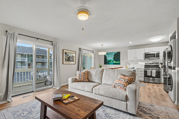 Game Day Luxury | 2BR/2BA Condo Near Notre Dame | Private Bal, photo 8