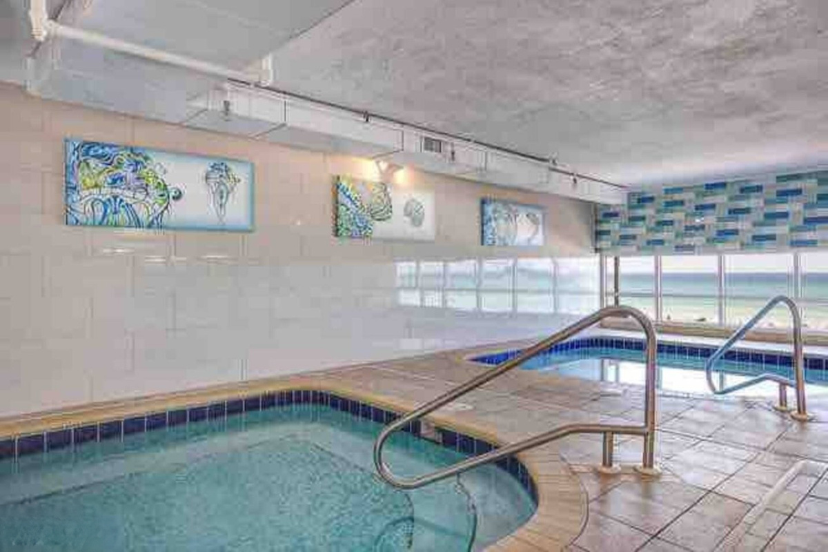 Indoor Heated Pool/Spa