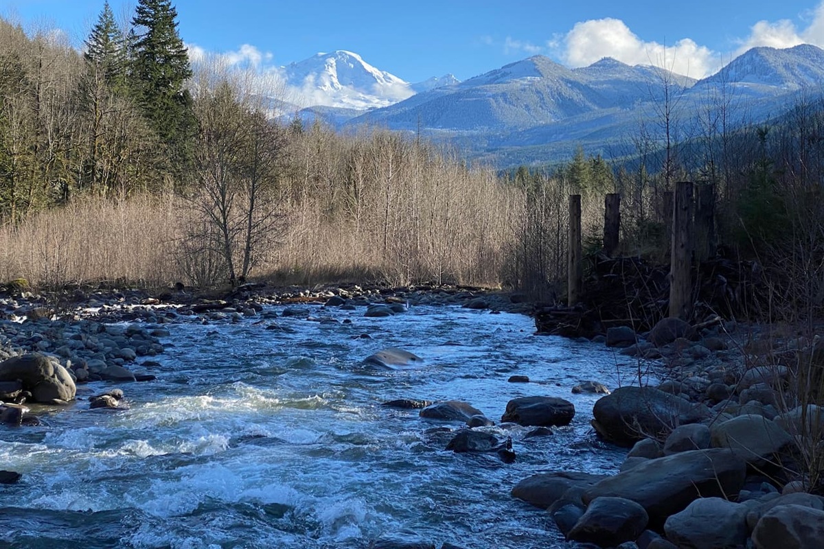 Canyon Creek access and views all along the way