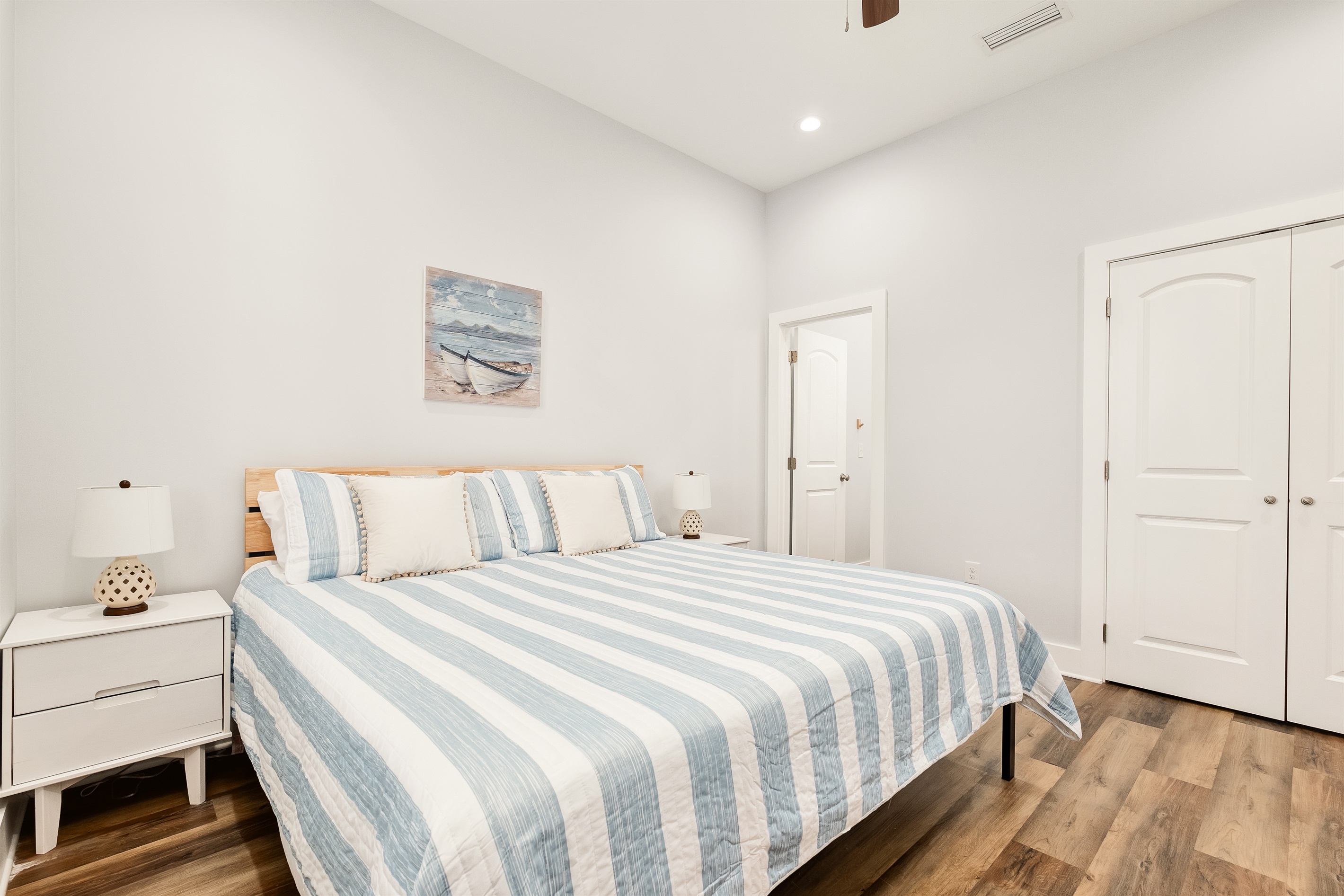 Bedroom #2 (1st floor) with ensuite bathroom with bathtub. Two out of six bedrooms are nestled on the first floor.