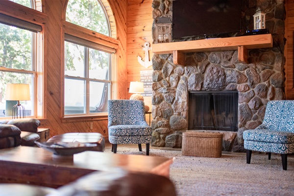 Fireplace available for seasonal use